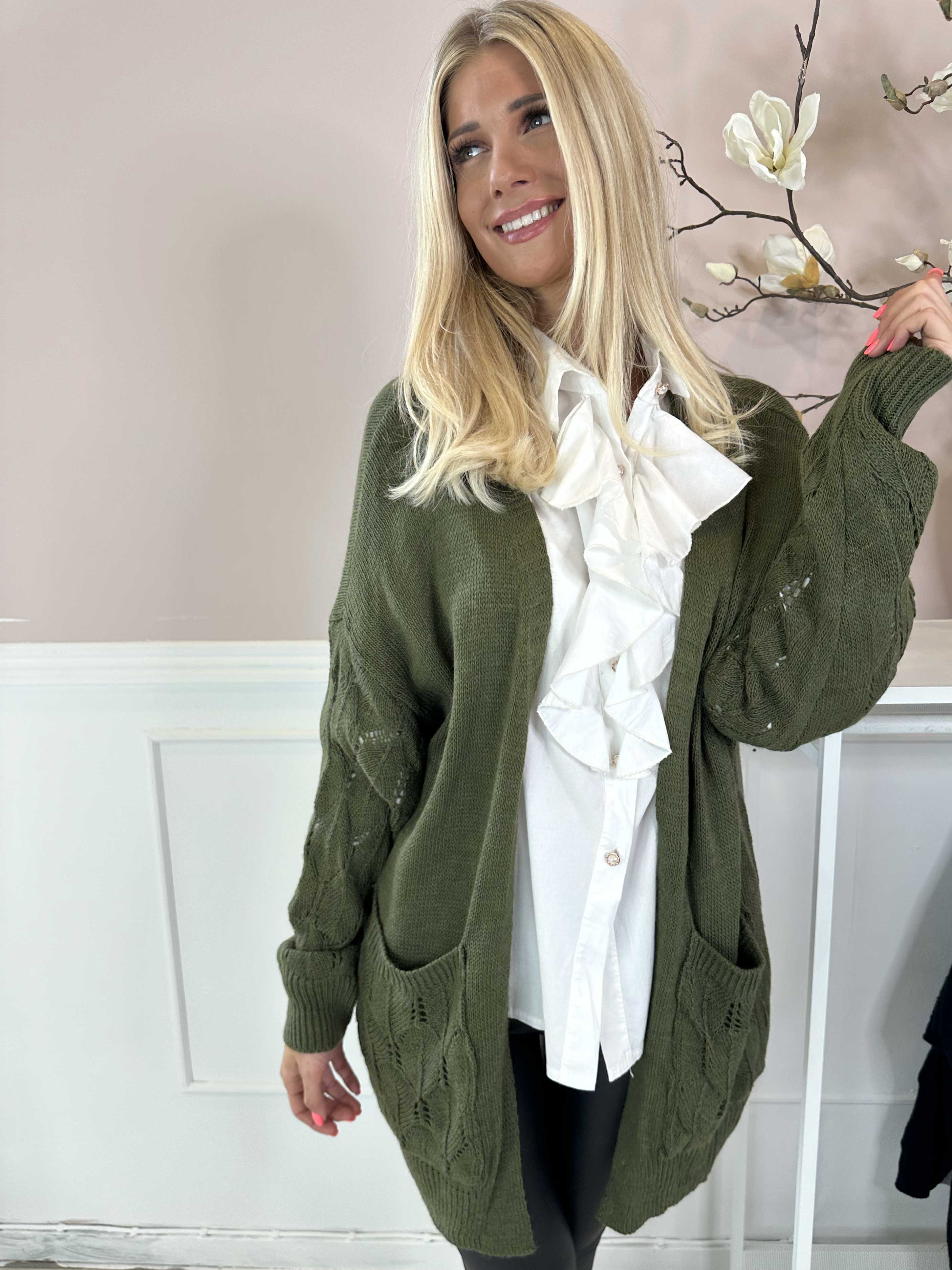 Capri - Strikcardigan med lommer